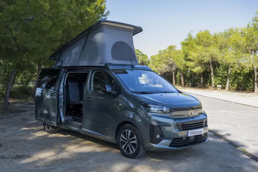 Stellantis Pro One quiere seguir dominando el mercado camper: una de cada dos unidades vendidas en España lleva su sello 68 Motor16 stellantis pro one citroen hollydays spacetourer 1 Motor16