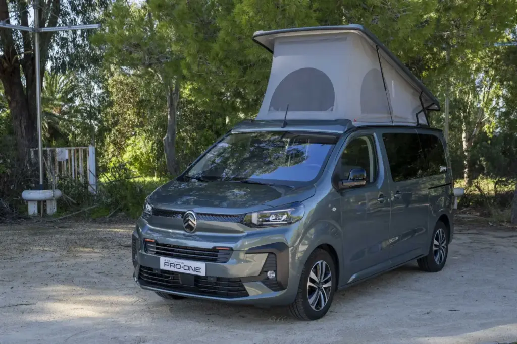 Stellantis Pro One quiere seguir dominando el mercado camper: una de cada dos unidades vendidas en España lleva su sello 69 Motor16 stellantis pro one citroen hollydays spacetourer 2 Motor16