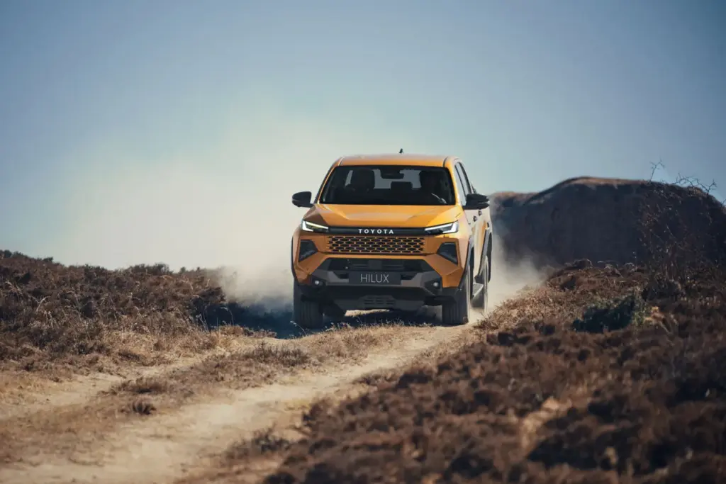 El nuevo Toyota Hilux llega como eléctrico e híbrido ligero 1 Motor16 El nuevo Toyota Hilux llega como eléctrico e híbrido ligero