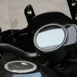 Así son los ADAS de la Triumph Bonneville T40 2027: ABS en curva y control de tracción con aspecto de los 60